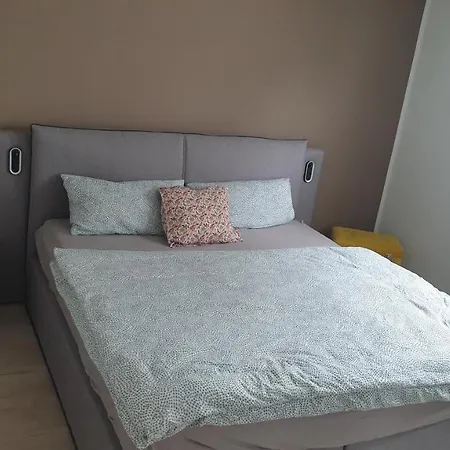 Boardingappartement Windeckblick, Ruhige, Zentrale Lage Mit Grossem Suedbalkon Lejlighed