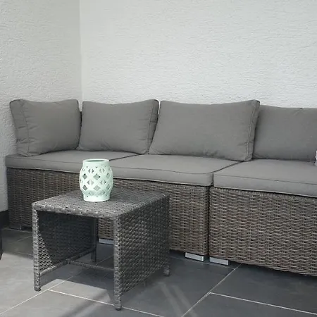 Boardingappartement Windeckblick, Ruhige, Zentrale Lage Mit Grossem Suedbalkon