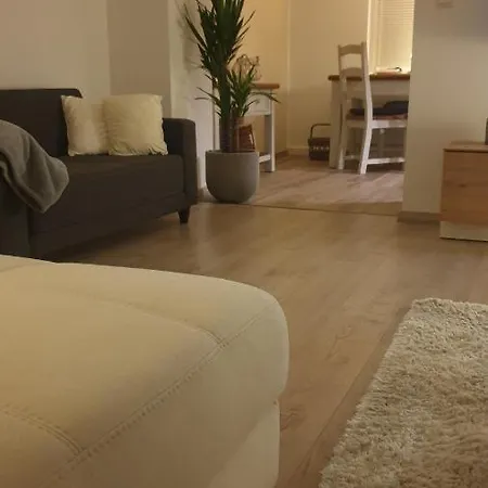 Apartment Boardingappartement Windeckblick, Ruhige, Zentrale Lage Mit Grossem Suedbalkon
